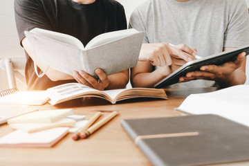 三年级上册英语第五单元怎么读